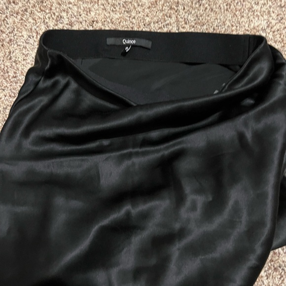 Quince Silk Black Mini Skirt Small - Picture 3 of 3